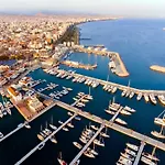 2 Bed Gf Apt Near Puerto Banus