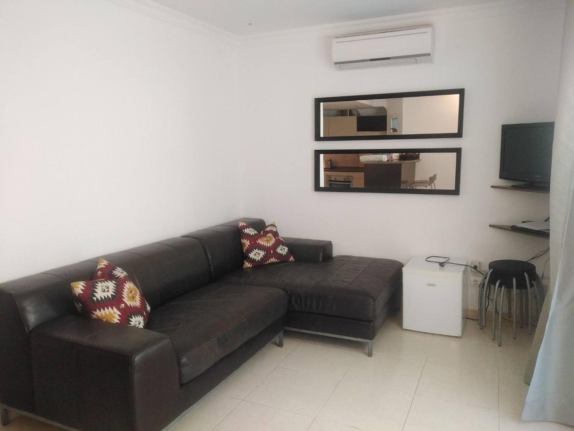 2 Bed Gf Near Puerto Banus