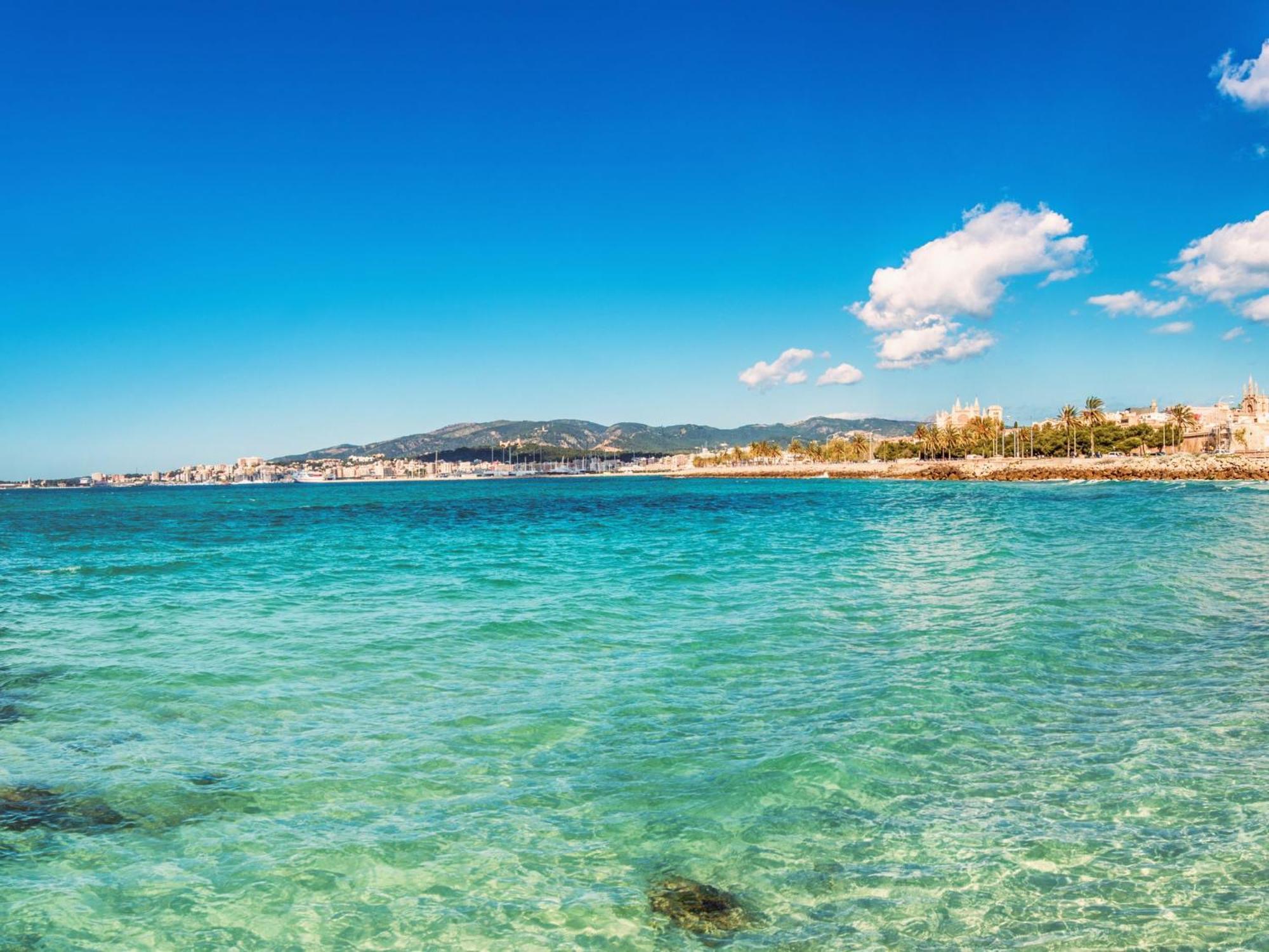 2 Bed Gf Near Puerto Banus * Marbella